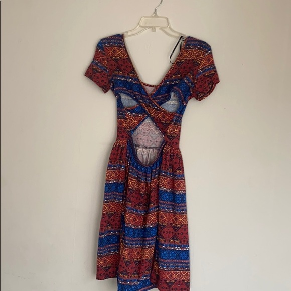 2 dresses bundle - Picture 5 of 6